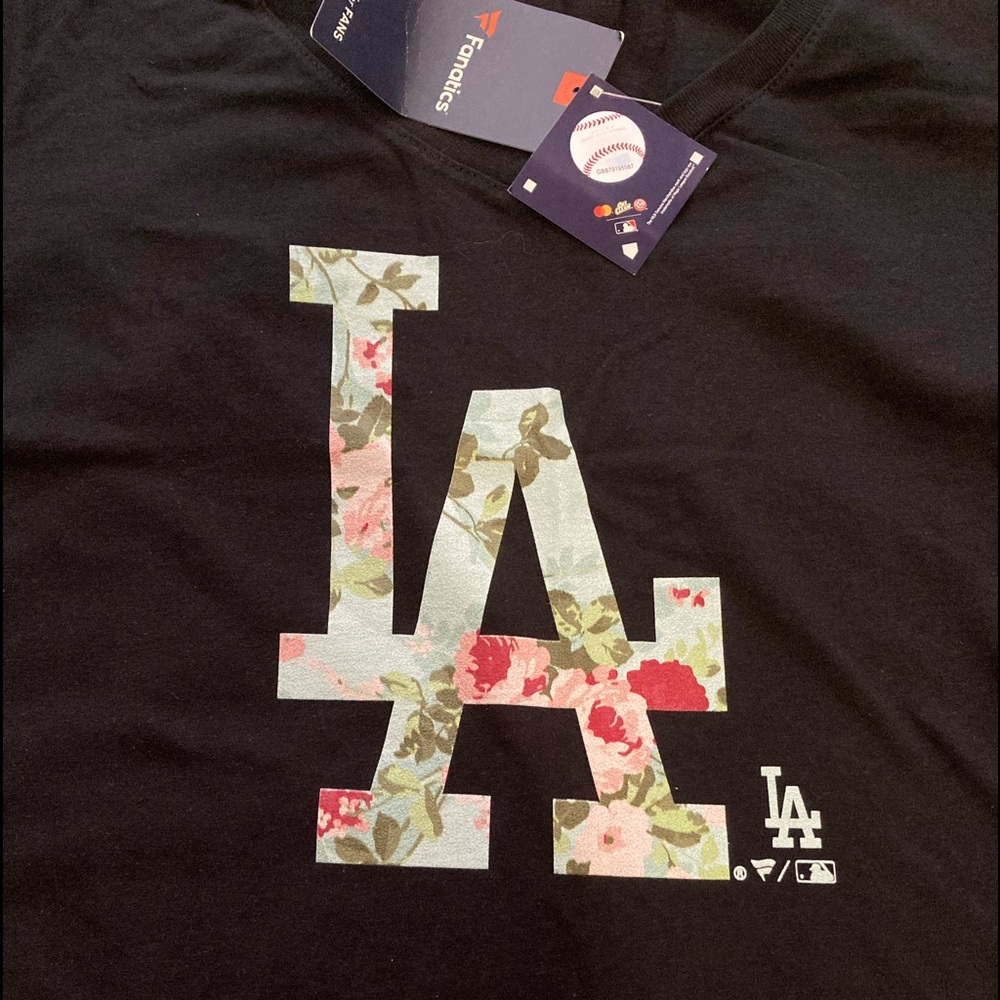 LA Dodgers Rose V-neck🌹 - Picture 4 of 7